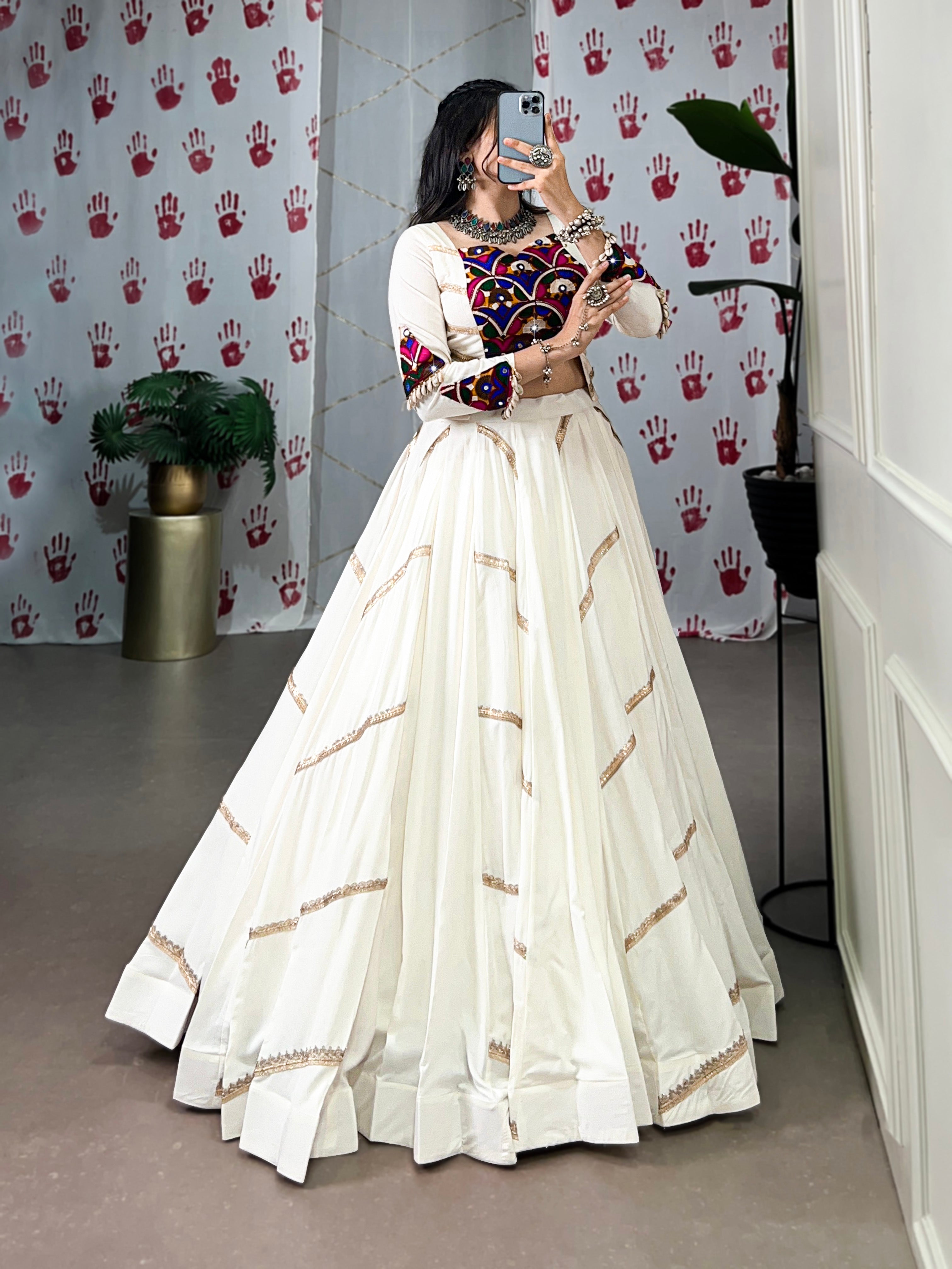 Navratri Special - Graceful, Glamorous & Rooted in Culture β Perfect for Garba Night! β¨π